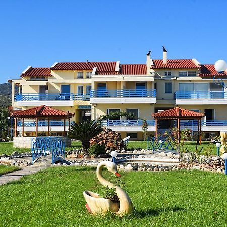 Akrogiali Мілої Екстер'єр фото